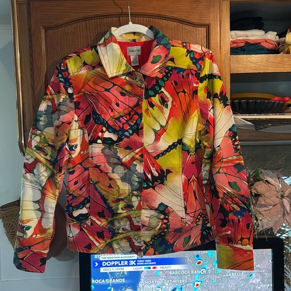 Chico's multi-coloured butterfly print button-up shirt size 0 #fairycore - Picture 10 of 10